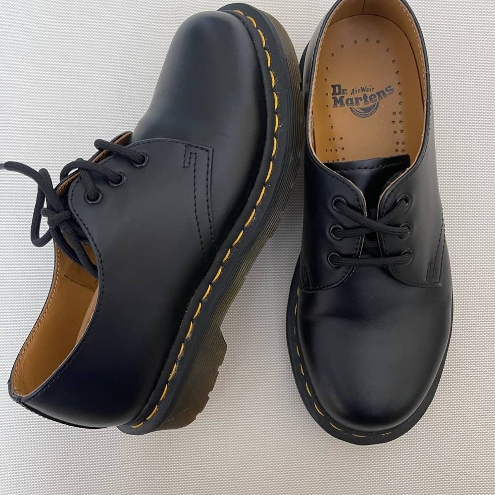 Dr. Martens Black 1461 smooth Leather Oxford Shoes - Picture 2 of 12